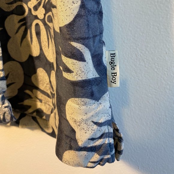 Vintage Hawaiian Shirt - Picture 2 of 5